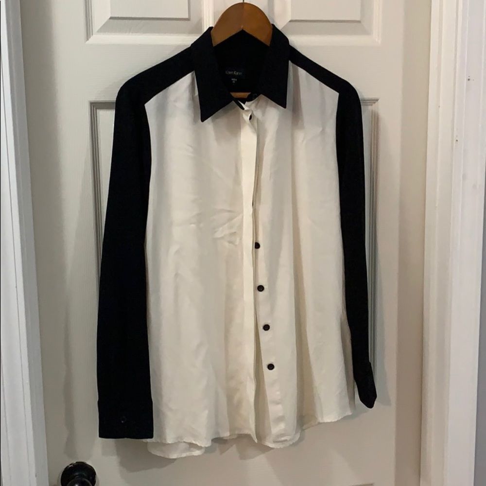 3/$25 - Karen Kane Women’s bowling shirt - Picture 1 of 4